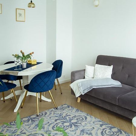 Nowy Apartment Przy Placu Szembeka Варшава Екстер'єр фото
