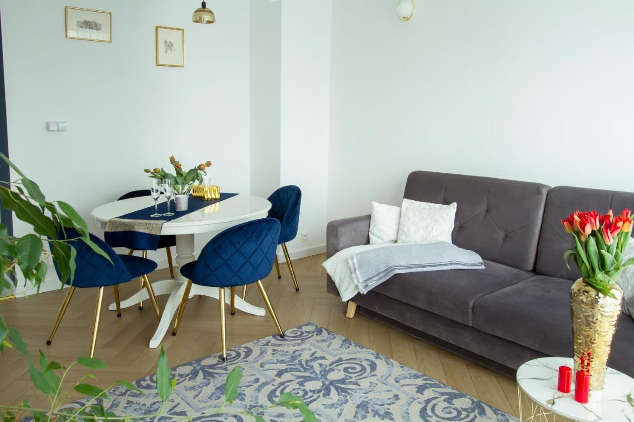 Nowy Apartment Przy Placu Szembeka Варшава Екстер'єр фото