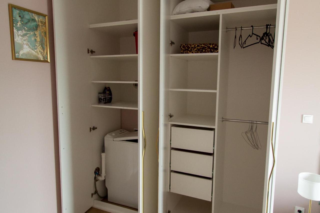 Nowy Apartment Przy Placu Szembeka Варшава Екстер'єр фото